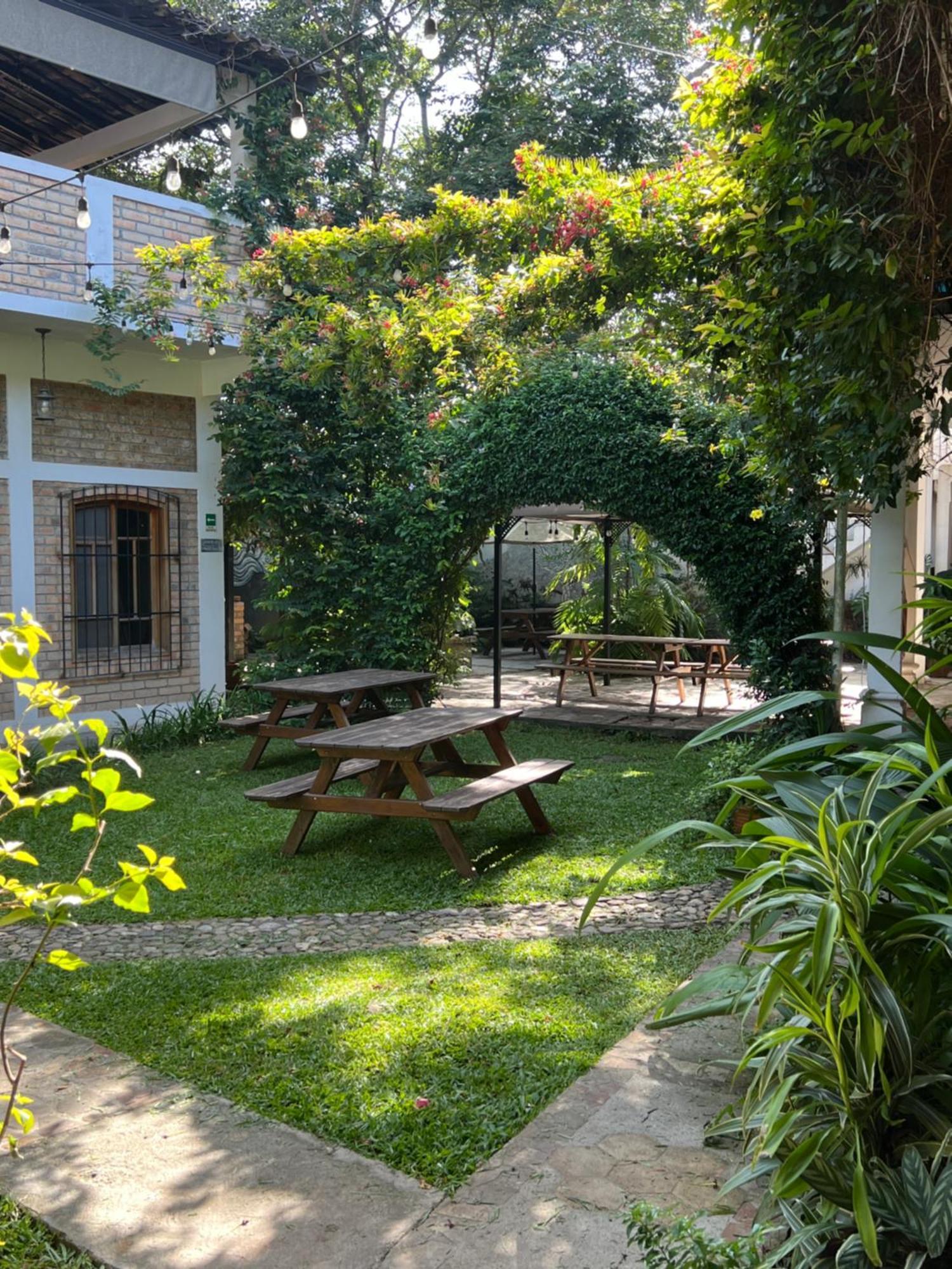Jardín Café Hotel&Restaurant Gracias Esterno foto